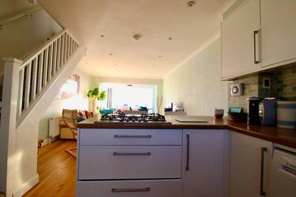 Serenity "Your Calm Seafront Retreat" By Air Premier Seaford Luaran gambar